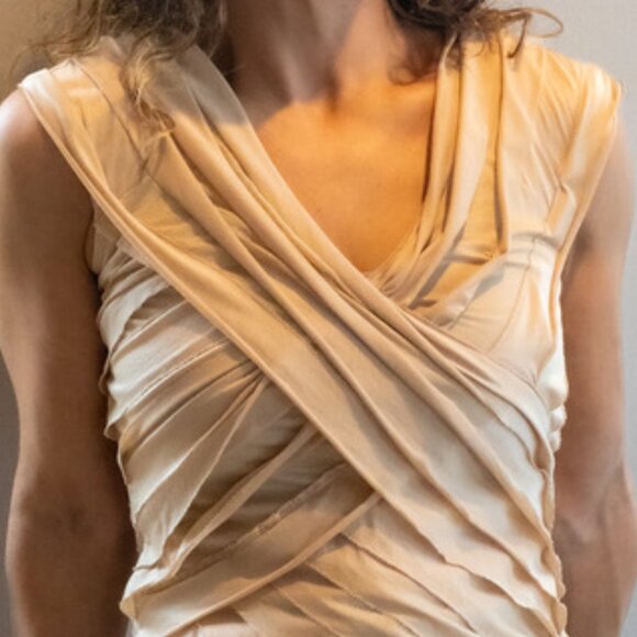 Ralph Lauren Black Label Asymmetrical Pleated Layer V Neck Blouse - Picture 6 of 16